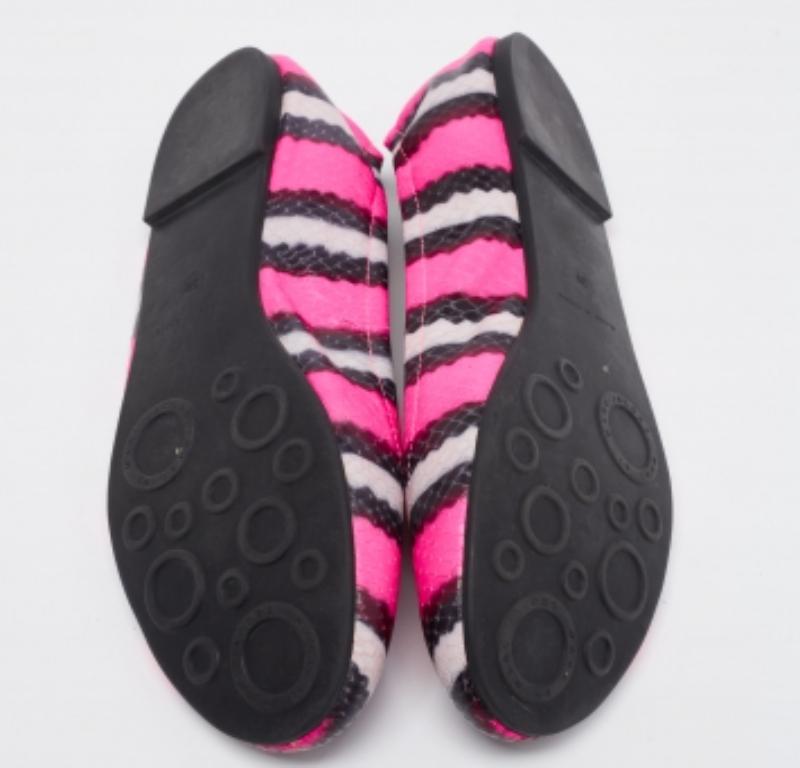 Marc by Marc Jacobs  Multicolor Watersnake Embossed Leather Ballet Flat Size 38 For Sale 3