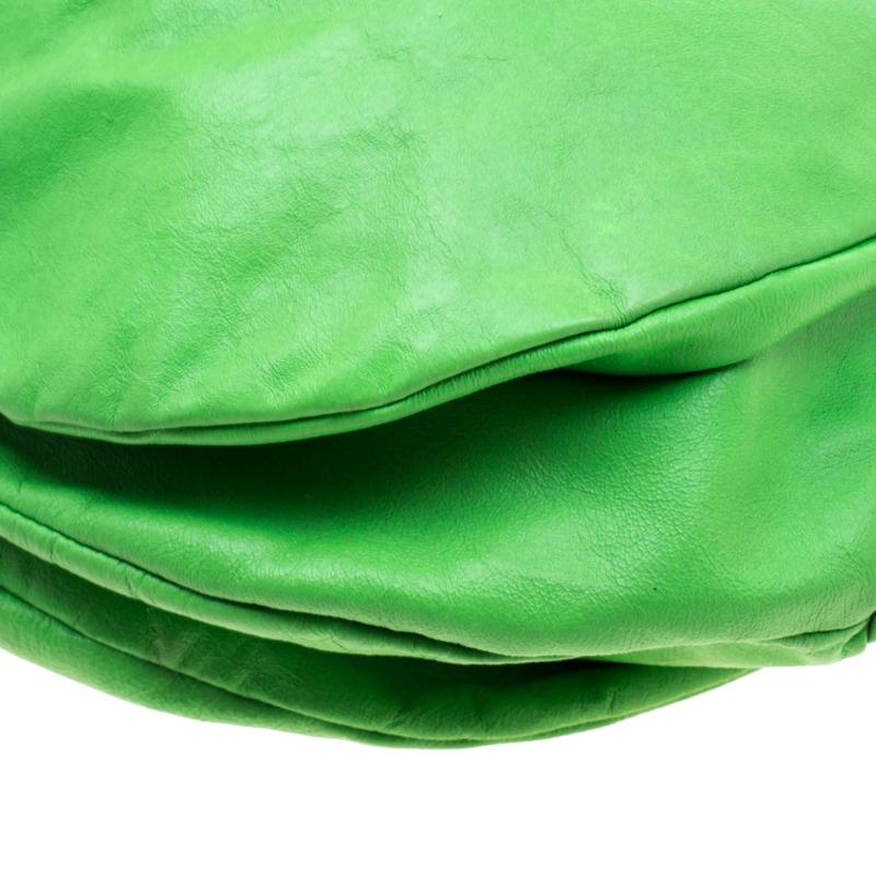 Marc By Marc Jacobs - Sac à main de travail en cuir vert fluo Hobo en vente 1