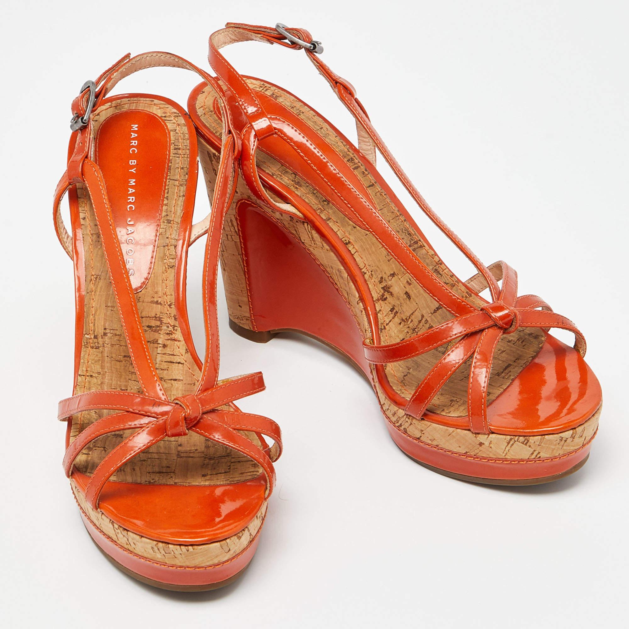 Women's Marc by Marc Jacobs Orange Patent Leather Cork Wedge Slingback Sandals Size 37.5 For Sale