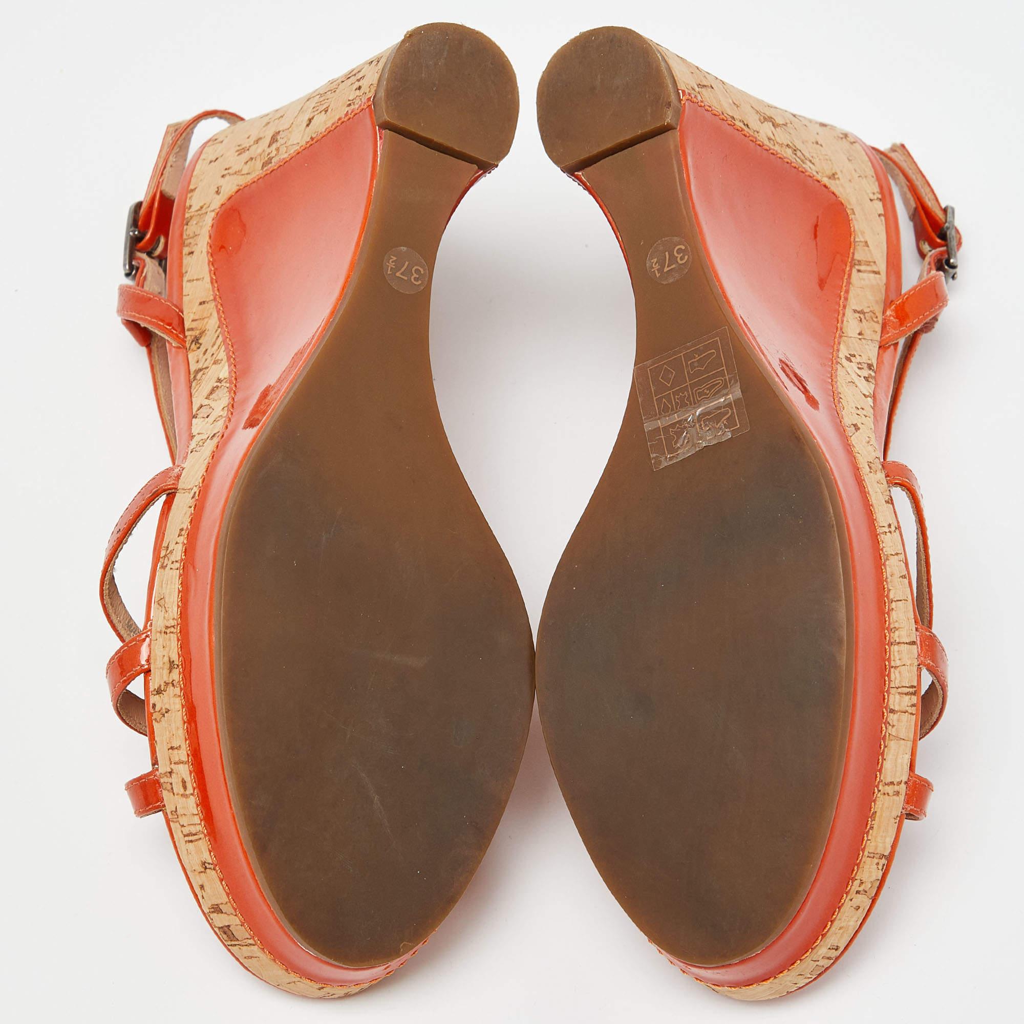 Marc by Marc Jacobs Orange Patent Leather Cork Wedge Slingback Sandals Size 37.5 For Sale 2