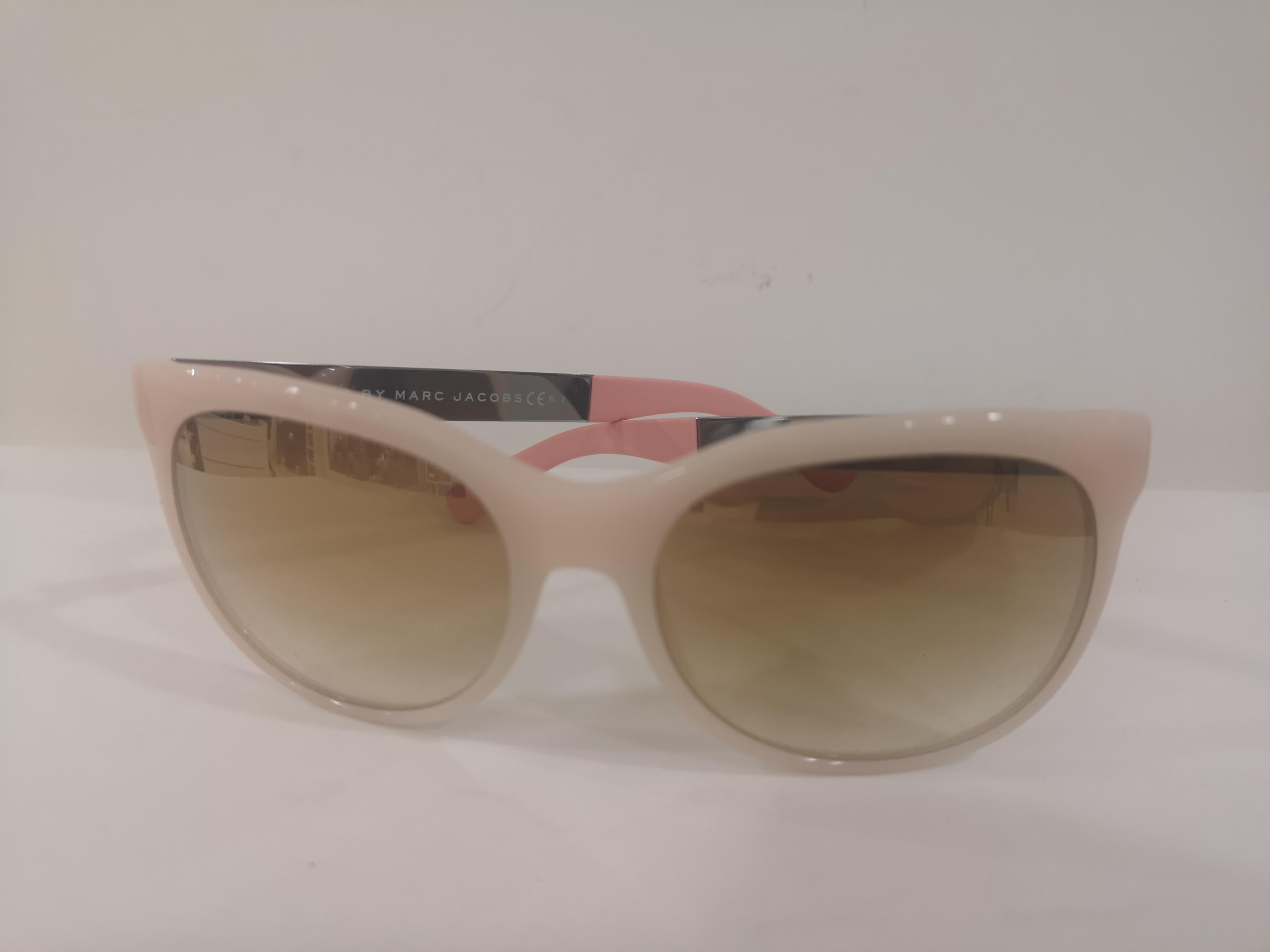 Marc by Marc Jacobs peach pink sunglasses NWOT In New Condition For Sale In Capri, IT