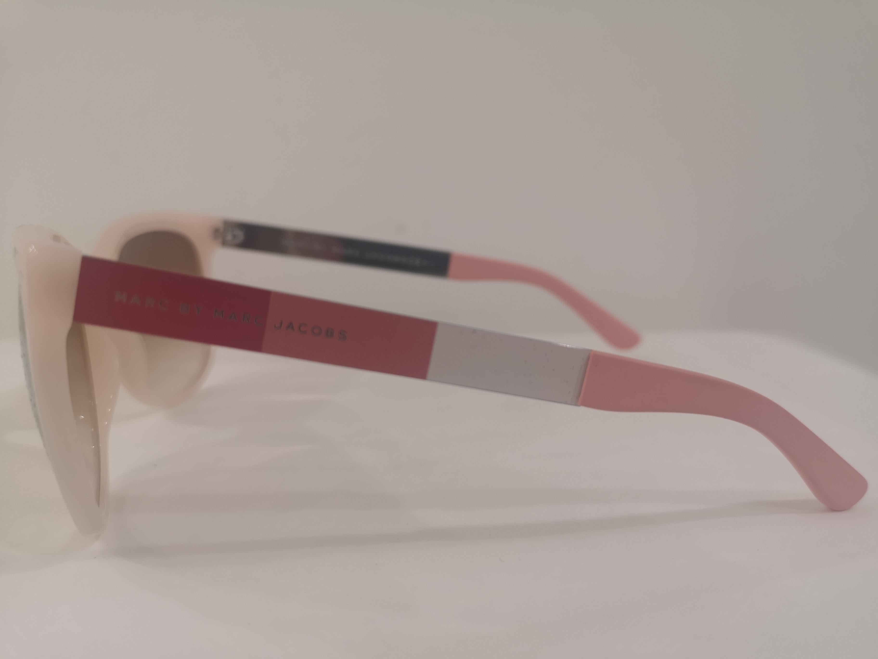 Marc by Marc Jacobs peach pink sunglasses NWOT For Sale 1