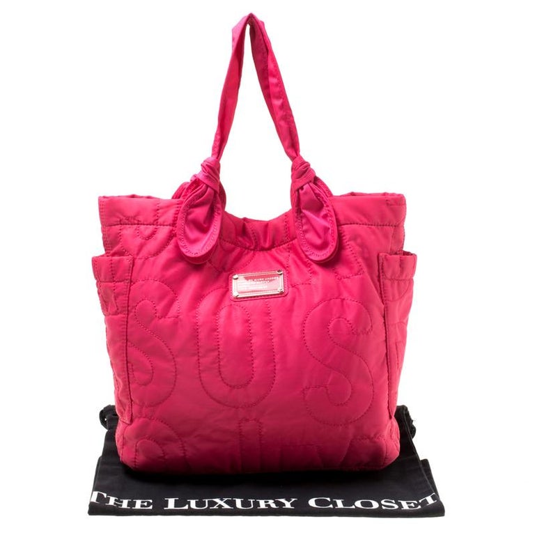 Marc by Marc Jacobs Pink Nylon Medium Pretty Tate Tote For Sale at 1stDibs  | marc jacobs tate