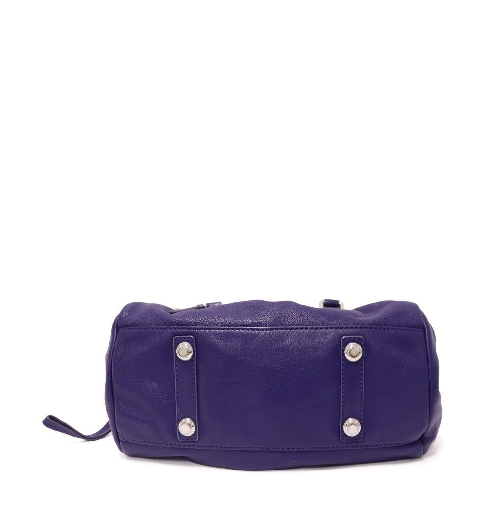 Marc by Marc Jacobs Purple Leather Classic Q Baby Groovee Bag In Good Condition For Sale In Amman, JO
