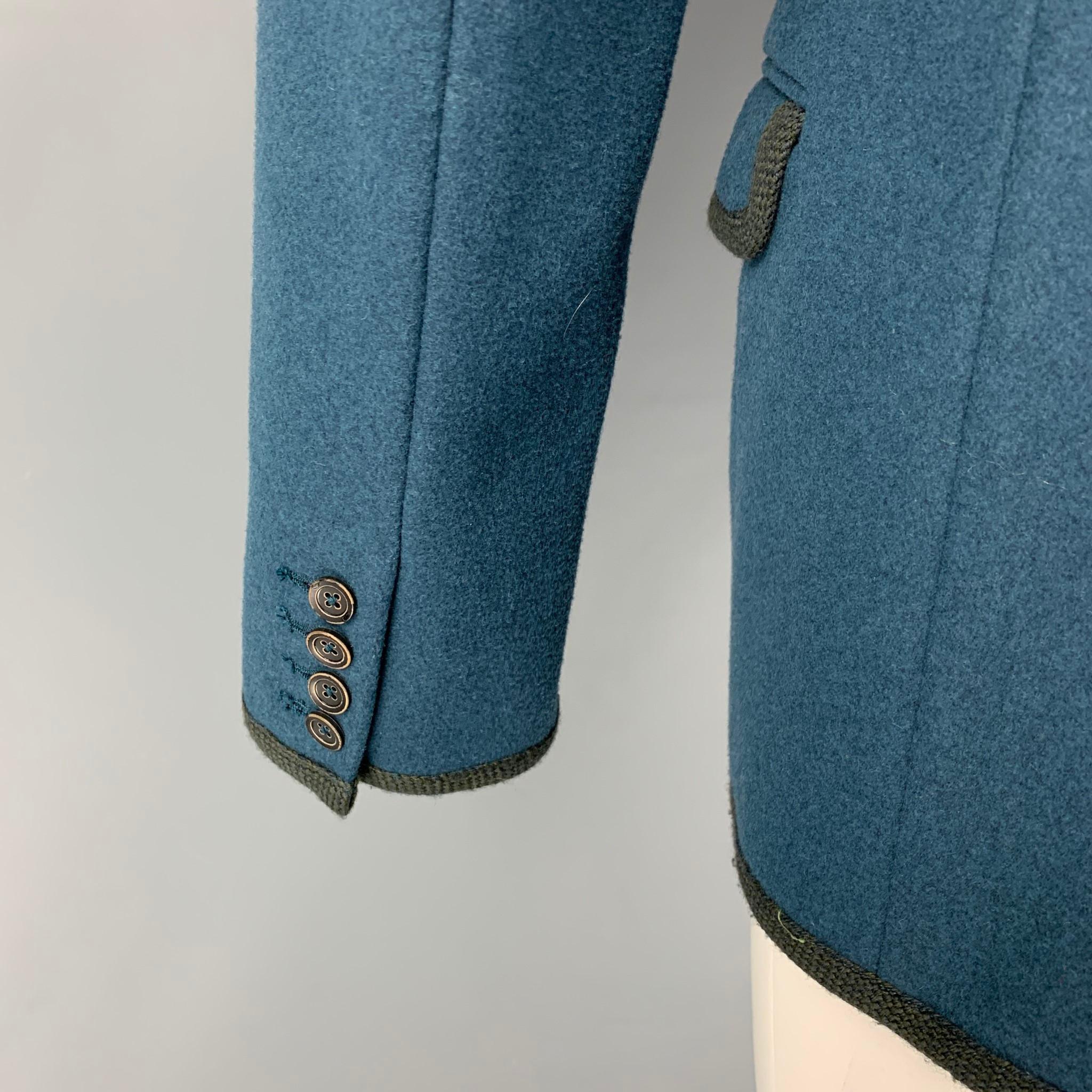 sport coat back flap