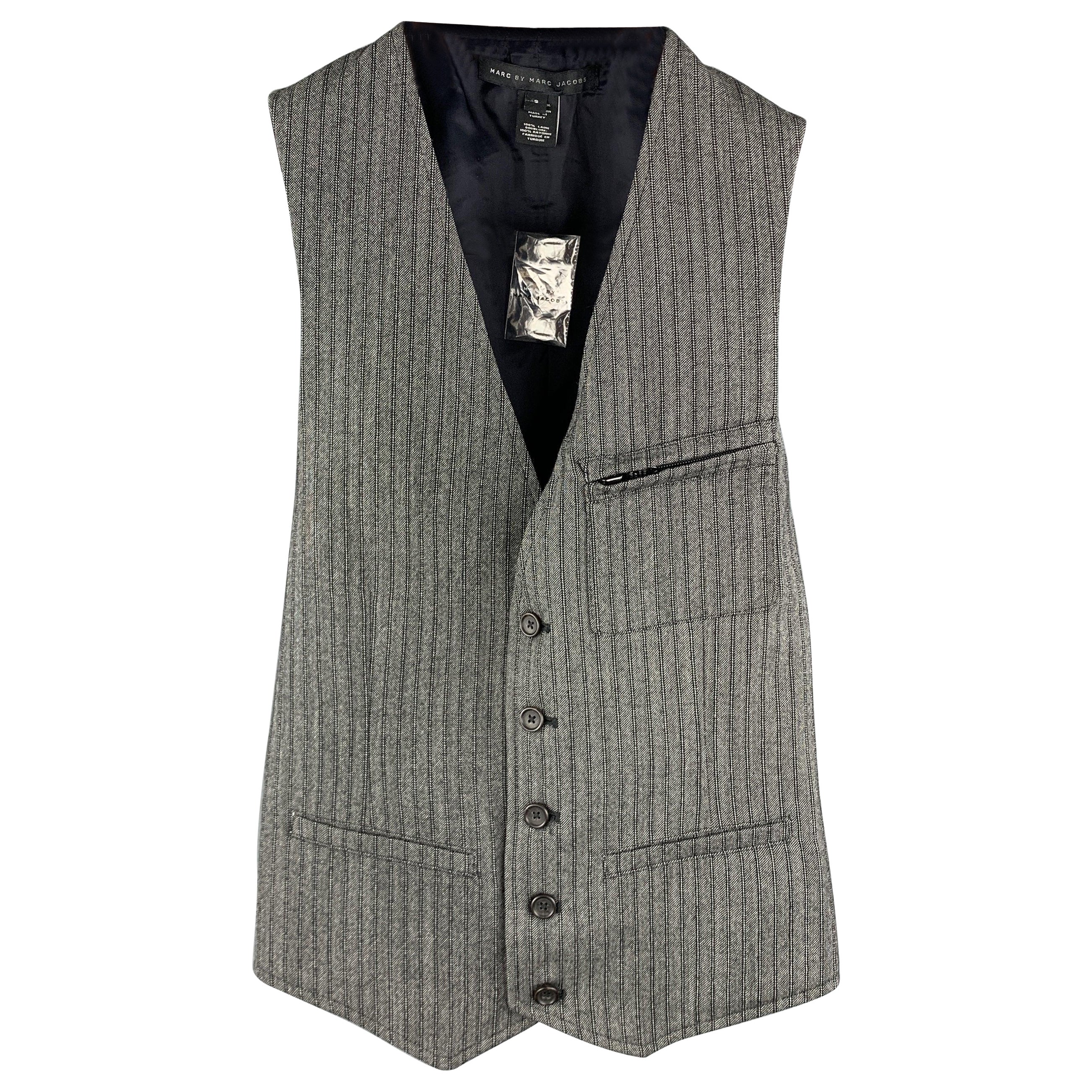 MARC by MARC JACOBS Chaleco abotonado de lana a rayas gris talla S (Interior)