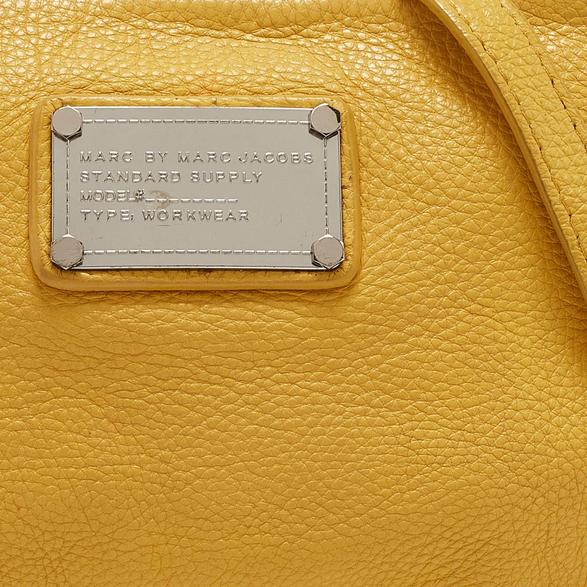 Marc by Marc Jacobs Yellow Leather Classic Q Percy Crossbody Bag For Sale 1