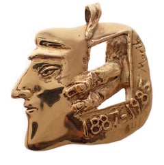 Marc Chagall Commemorative Pendant in 14 Karat Yellow Gold