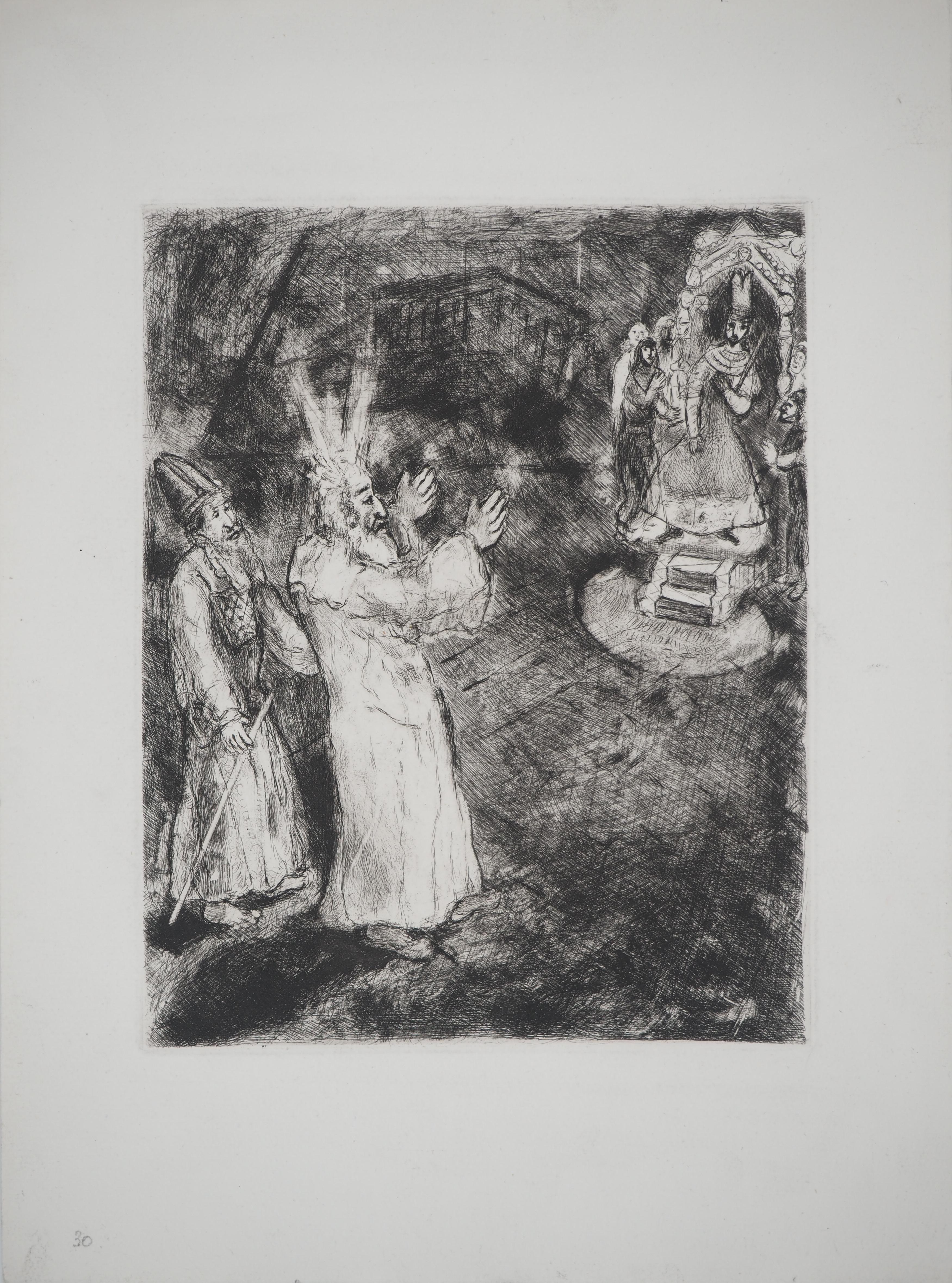 Marc Chagall Figurative Print – Bible Bible: Moses und Aaron mit Pharaonen, 1939 – Original-Radierung