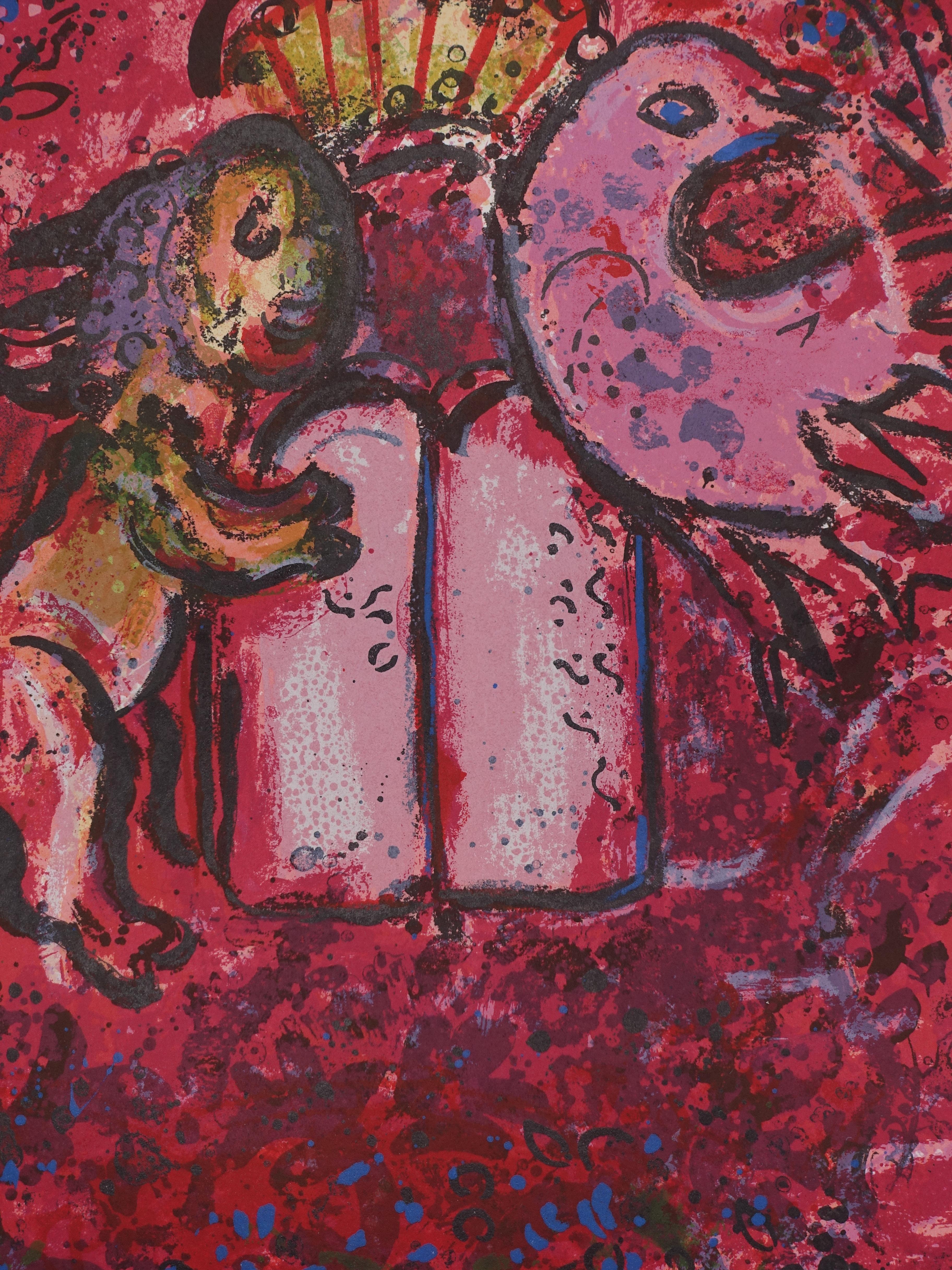 Bibbia : Il Leone di Giuda e le Tavole della Legge - Litografia originale - Animal Print Marrone di Marc Chagall
