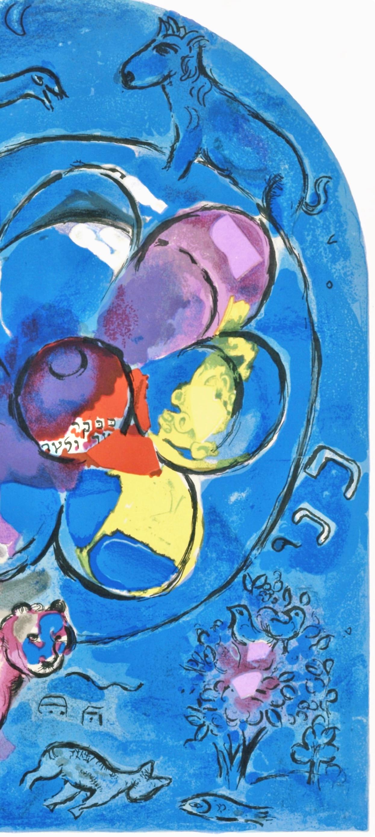 Chagall, Tribu de Benjamín, Las ventanas de Jerusalén (después) - Figurative Print Azul de Marc Chagall