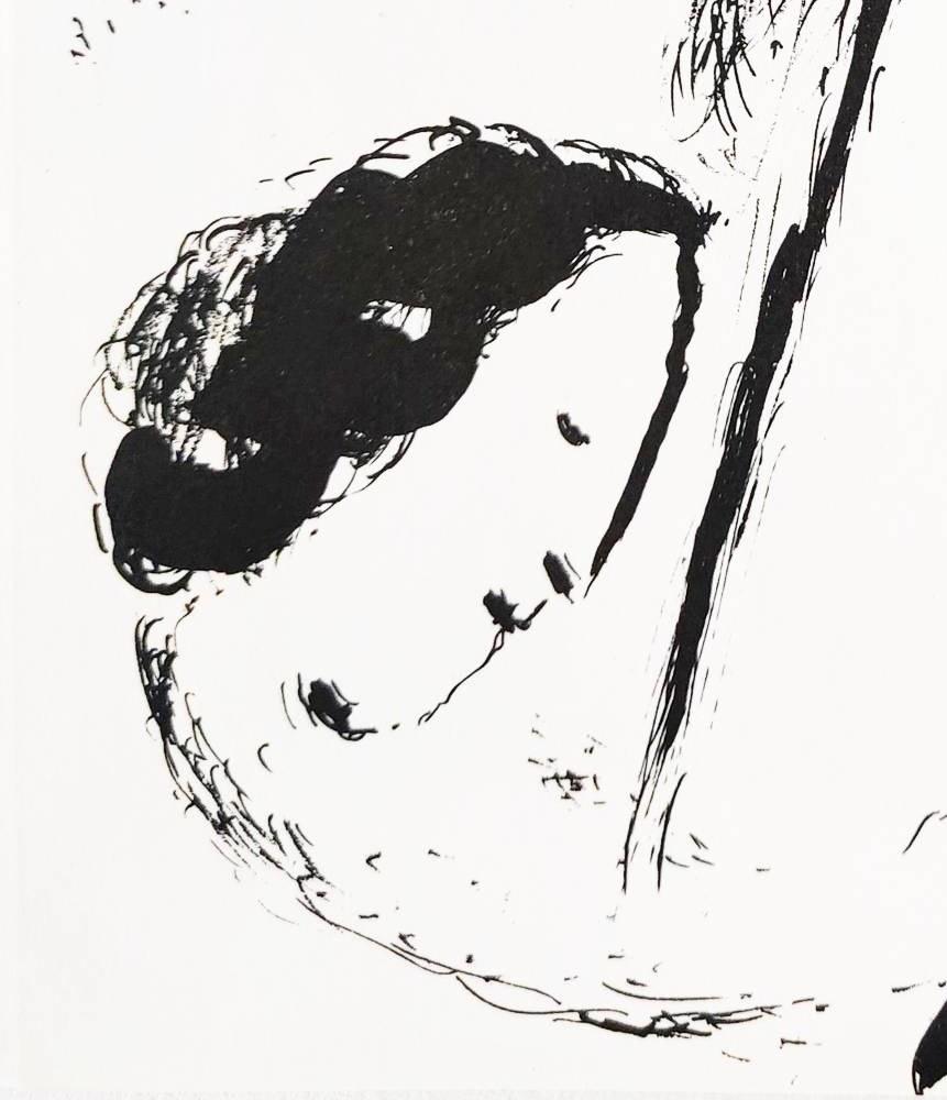 Blumen in der Hand (Weiß), Figurative Print, von Marc Chagall