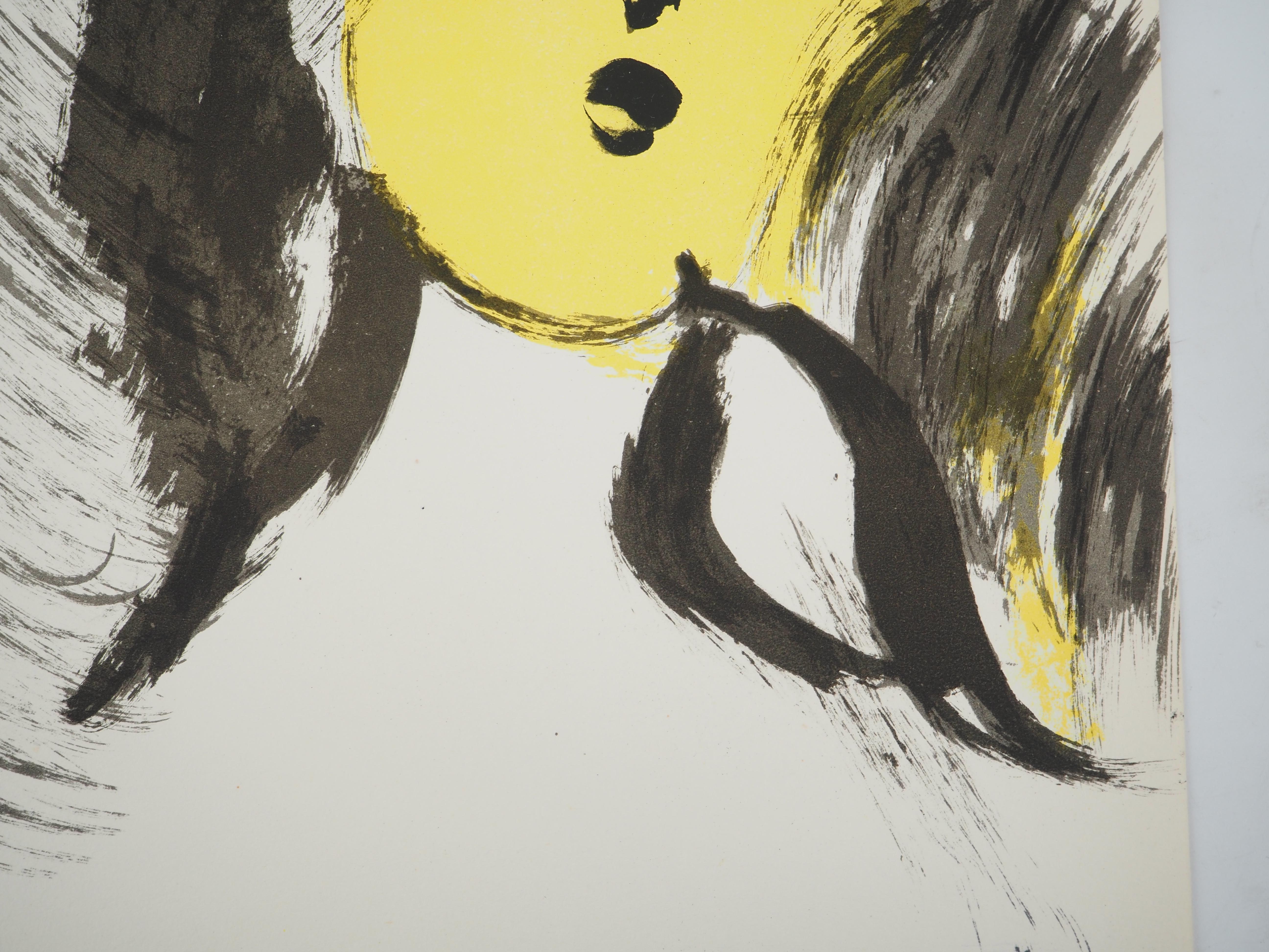 La Bibbia: L'Angelo - Litografia originale (Mourlot #120) - Figurative Print Beige di Marc Chagall