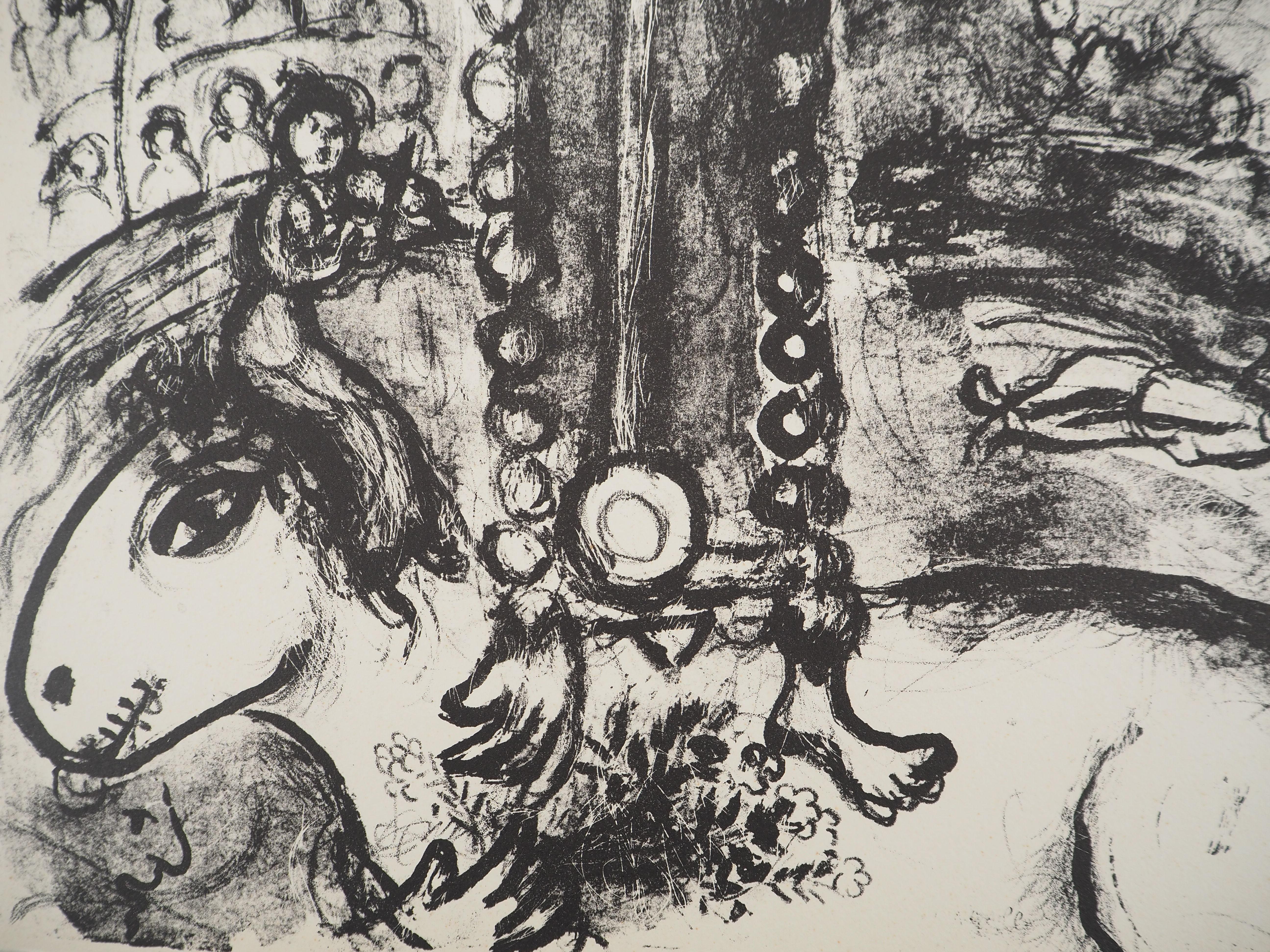 The Circus : a Breathtaking Spectacle - Original Lithograph (Mourlot #514) - Gray Figurative Print by Marc Chagall