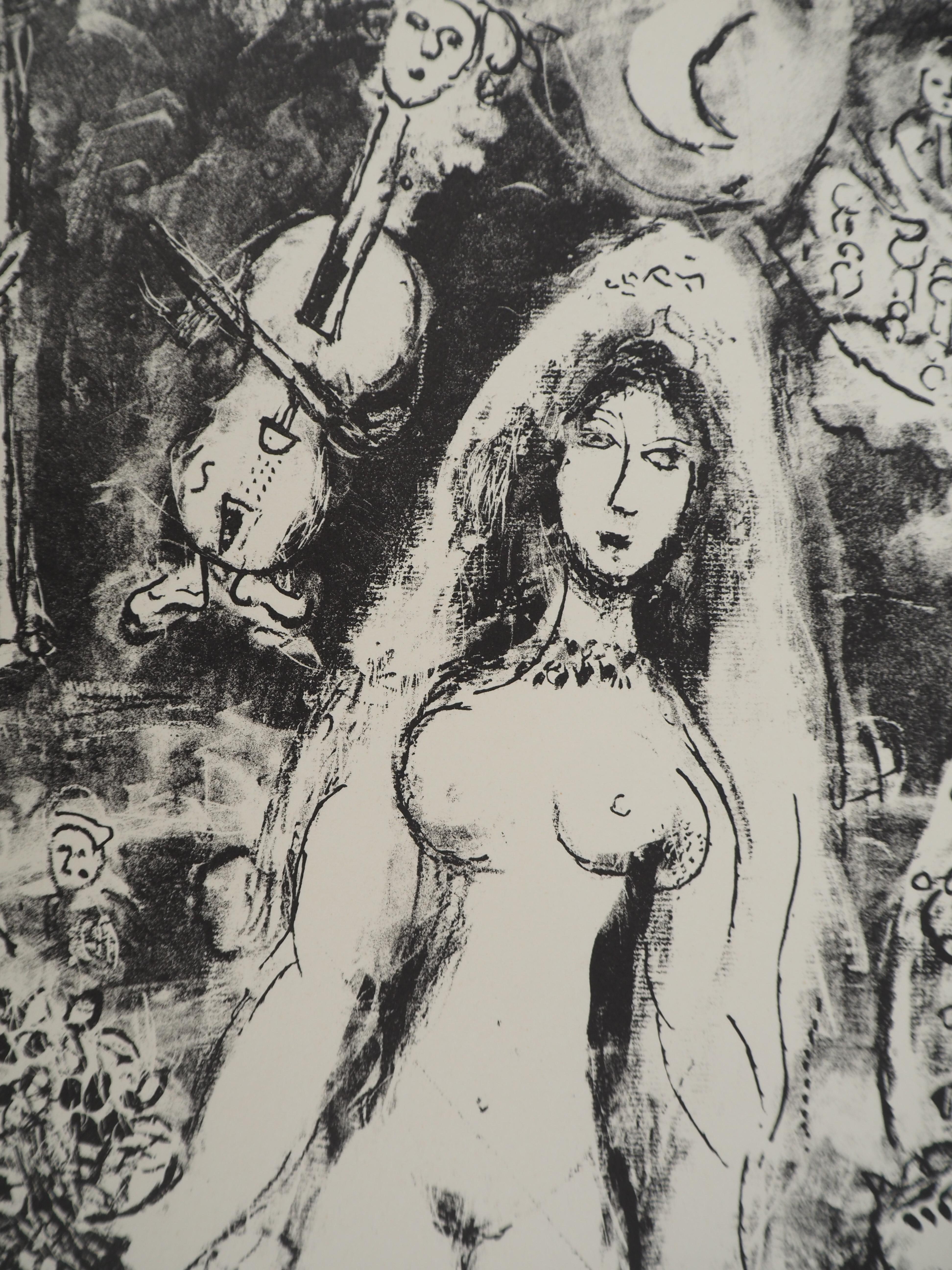 Il circo: la sposa sotto i riflettori - Litografia originale (Mourlot #518) - Figurative Print Grigio di Marc Chagall