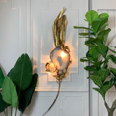 Marc d'Haenens, scultura da parete illuminata firmata Agata d'oro, luce