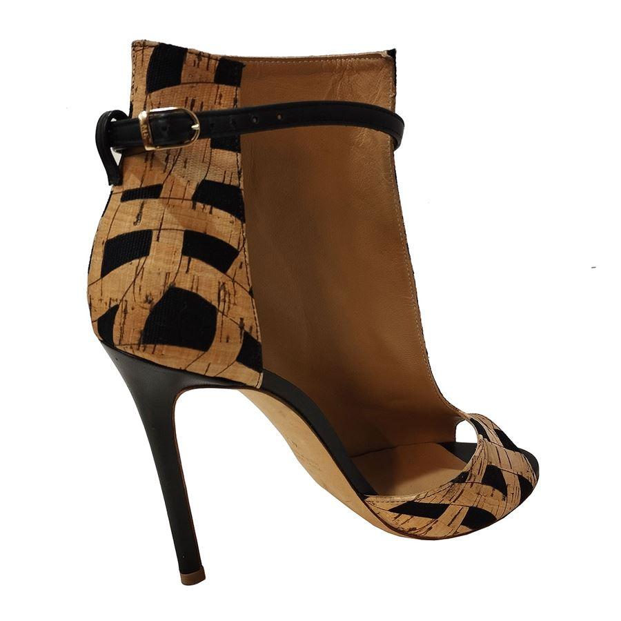 Cork like leather Beige and black color Ankle strap Heel height cm 11 (4,33 inches) Original price euro 500