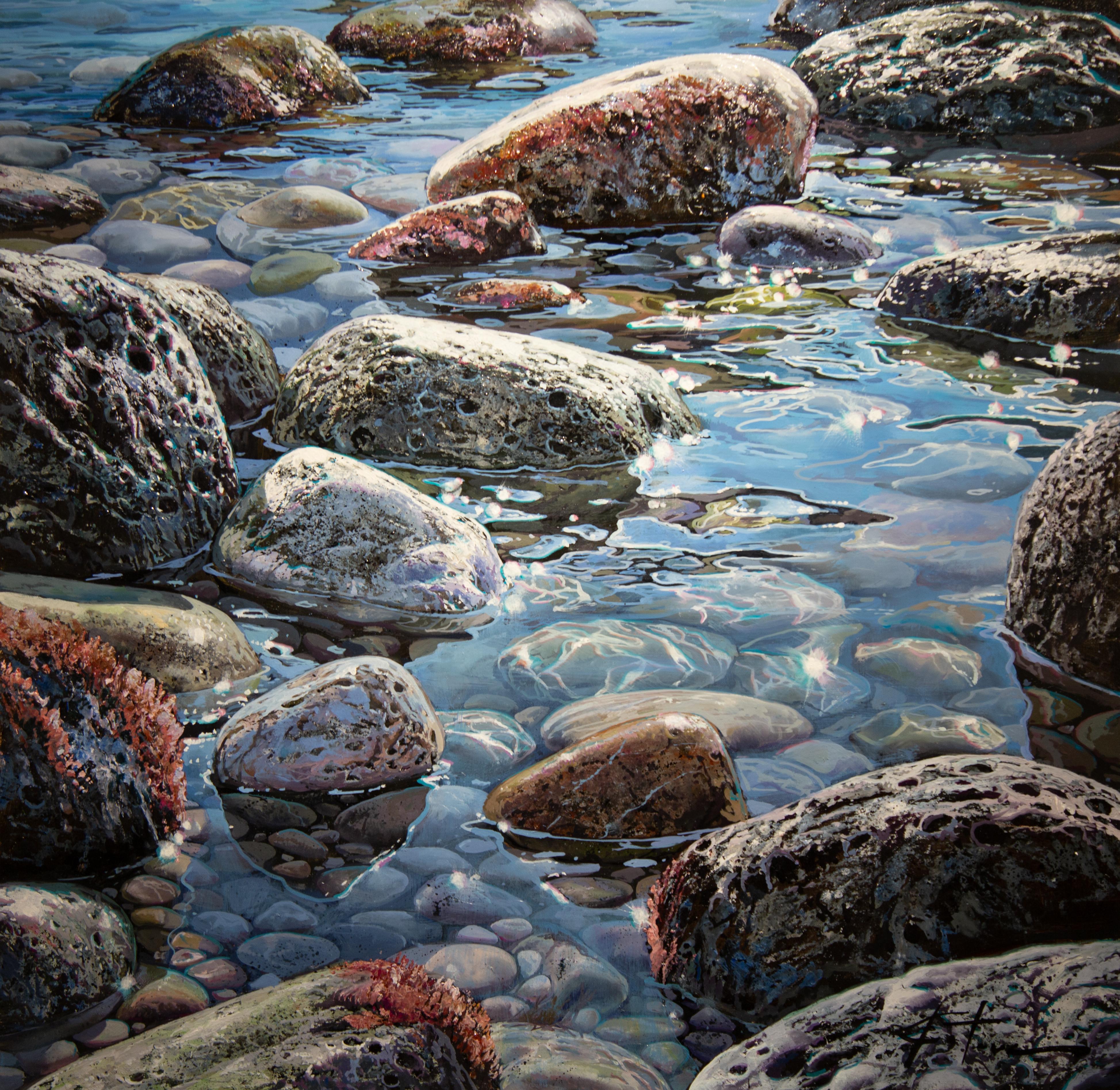 Peinture hyperréaliste détaillée « Rising Tide » représentant la mer et les roches, bleue, verte et noire en vente 2