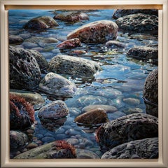 Peinture hyperréaliste détaillée « Rising Tide » représentant la mer et les roches, bleue, verte et noire