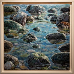 Fotorealistisches Gemälde „Die Wasseroberfläche“ mit Sonnenlicht auf Felsen, Wasser und Meer. 