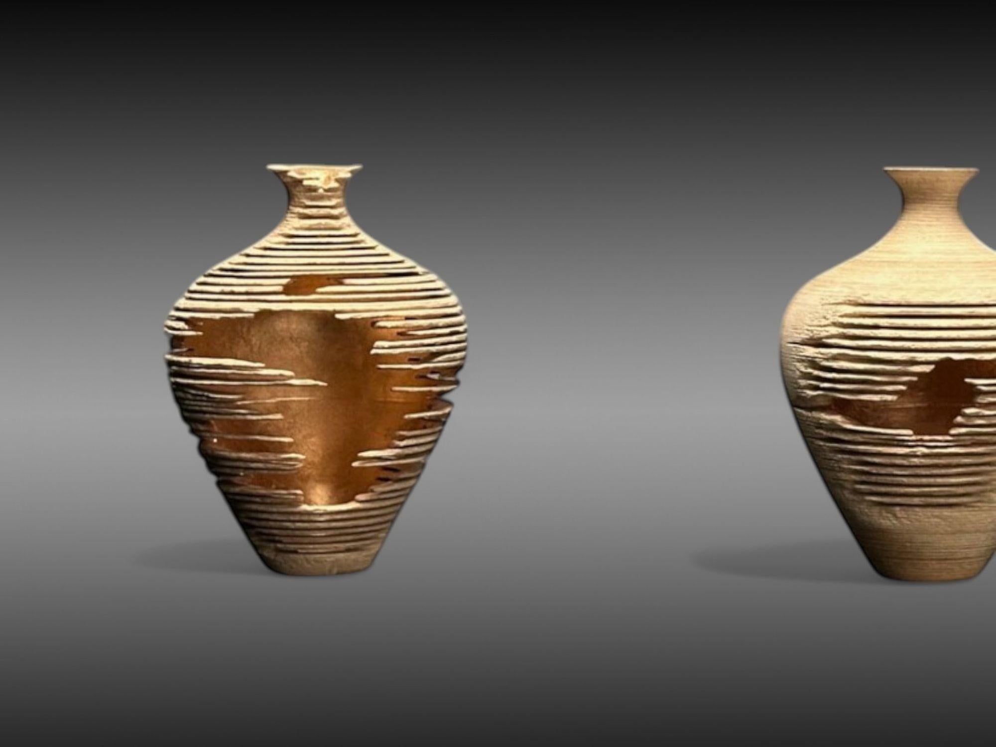 Foglia d’oro Marc Fish, Contemporaneo, Frassino, Foglia d'oro rosa, Tre vasi trittici, Regno Unito, 21° sec. in vendita