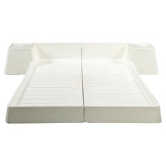 Marc Held for Prisunic Molded Fiberglass Bed, c. 1966