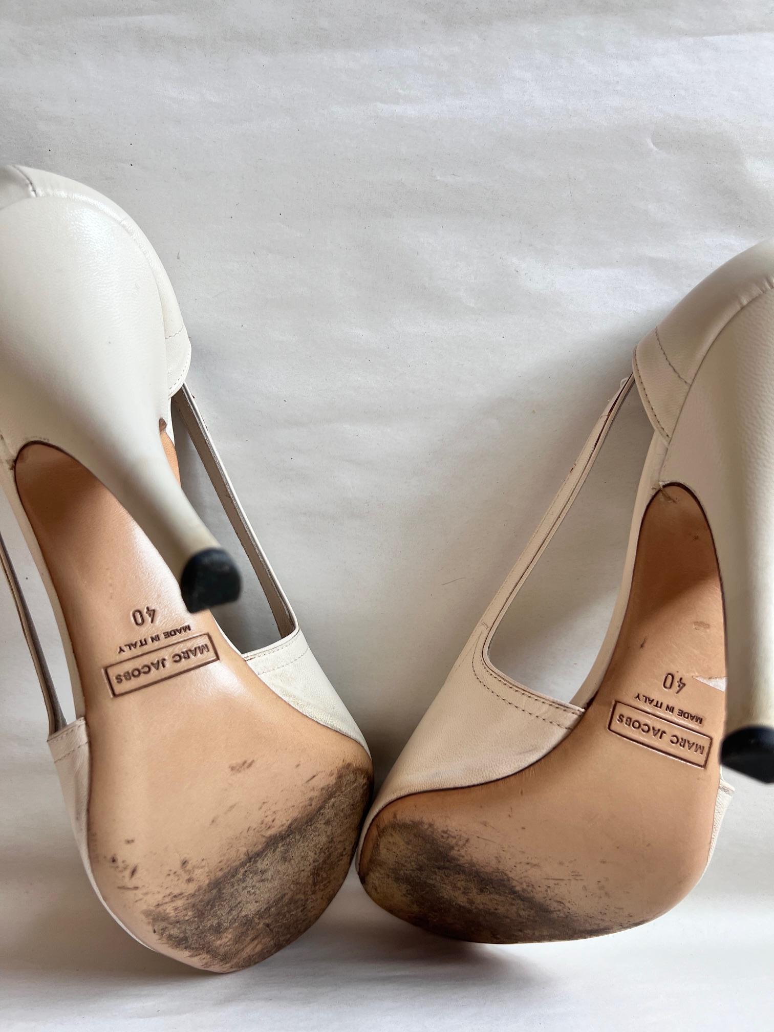 Marc Jacobs Beige leather cocktail open toe shoes with ribbon For Sale 4