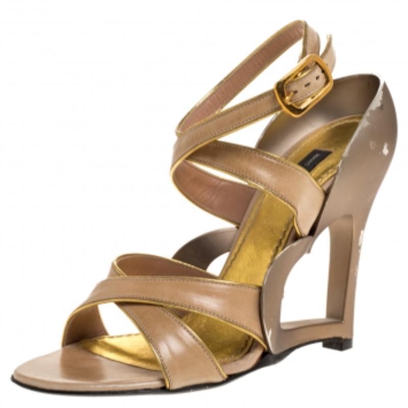 Marc Jacobs Beige Leather Piping Heart Wedge Ankle Strap Sandals Size 36.5 For Sale 3