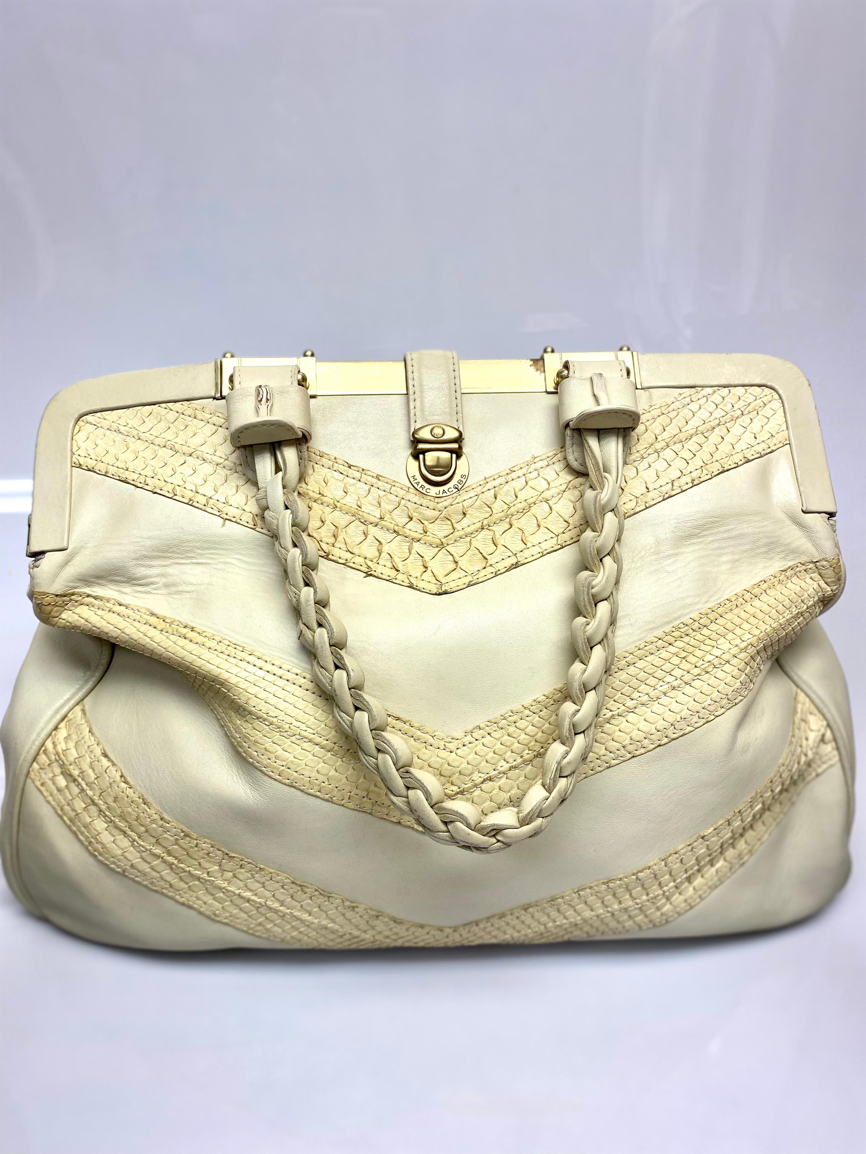 Marc Jacobs Beige Python Leather Handbag In Good Condition For Sale In West Palm Beach, FL