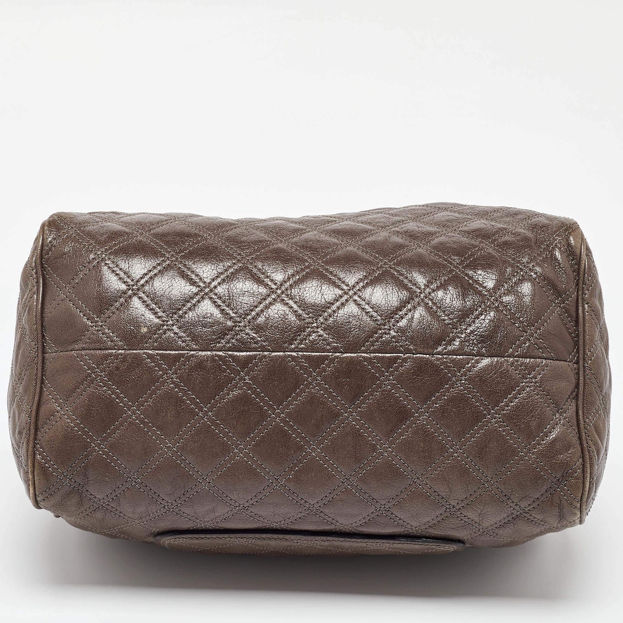 Marc Jacobs Bolso Westside Boston de piel acolchada beige en venta 2