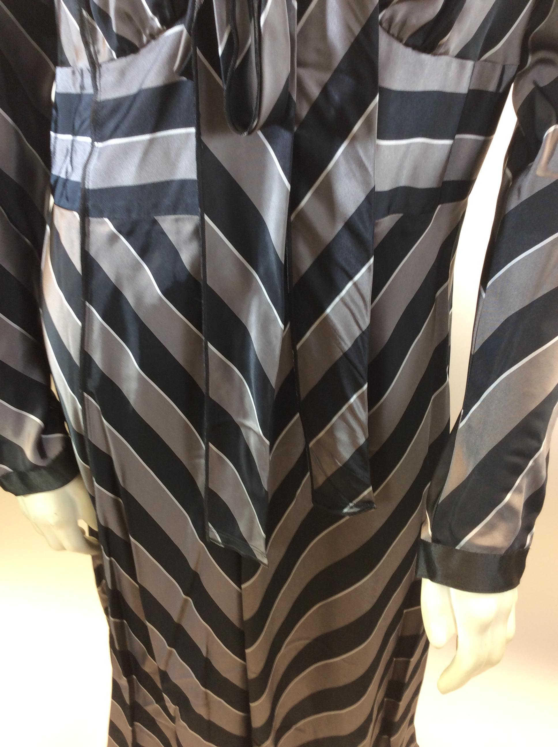Marc Jacobs Black and Grey Stripe Dress NWT For Sale 3