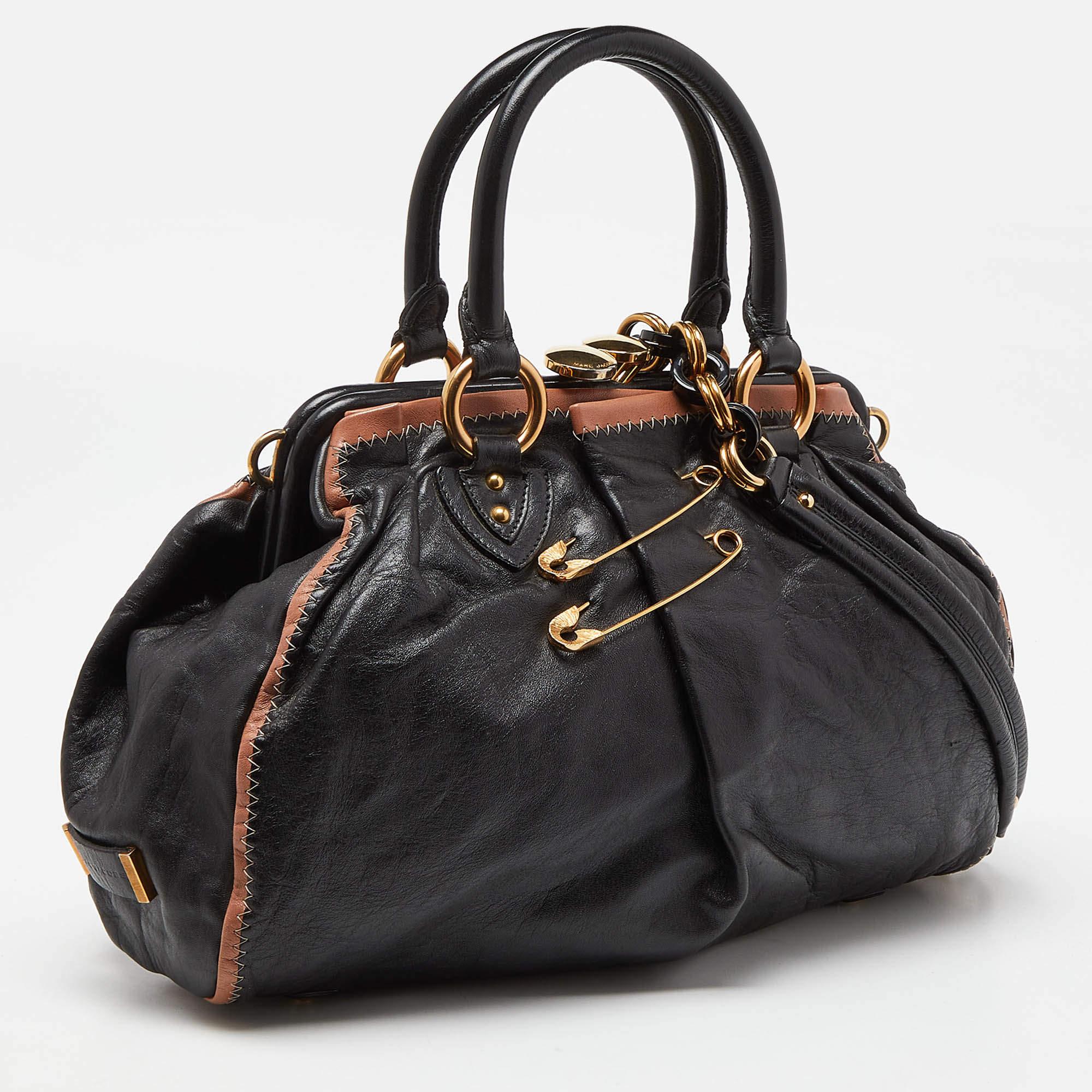 Marc Jacobs Black/Beige Leather Safety Pin Stam Satchel In Good Condition In Dubai, Al Qouz 2