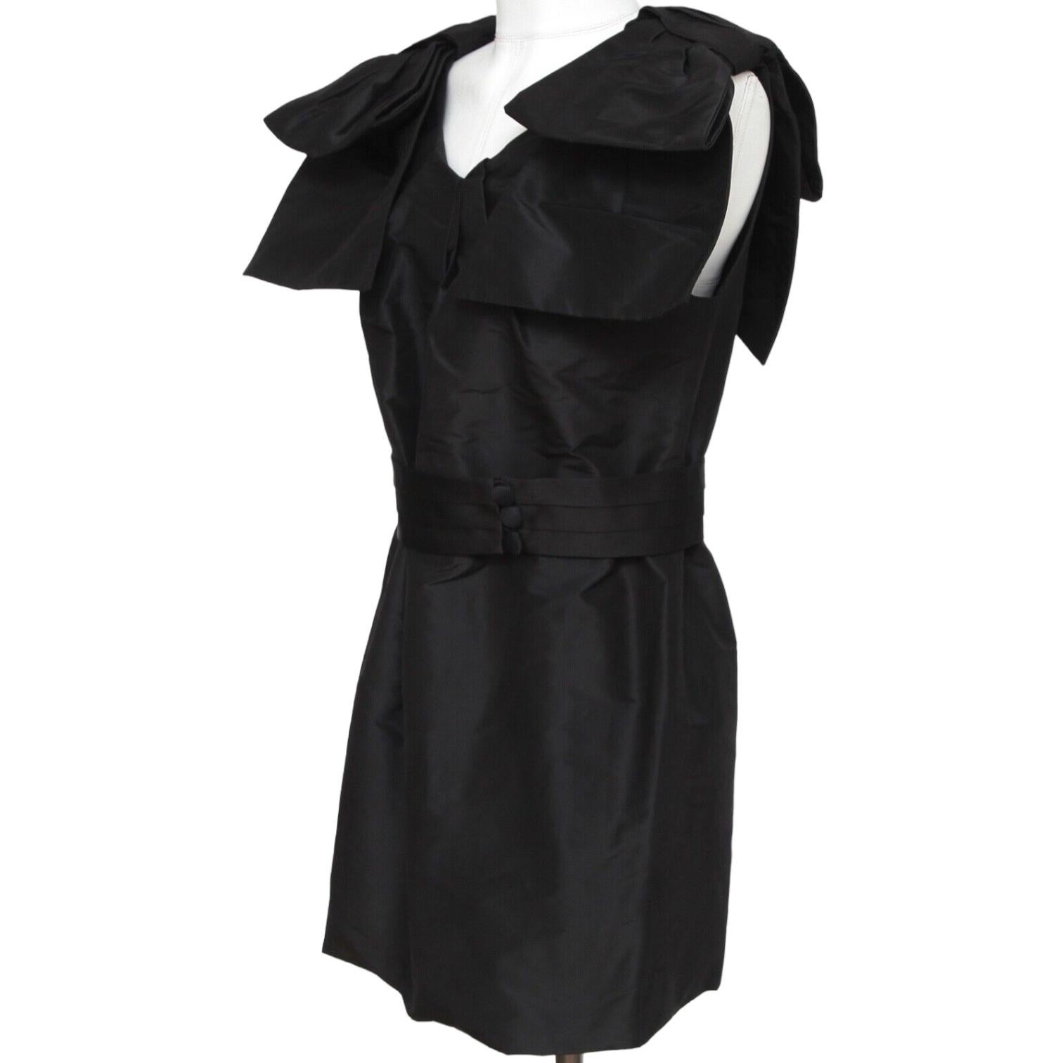 MARC JACOBS Vestido negro sin mangas largo hasta la rodilla Seda Cocktail Lazo Cremallera Sz 8 en Bueno estado para la venta en Hollywood, FL