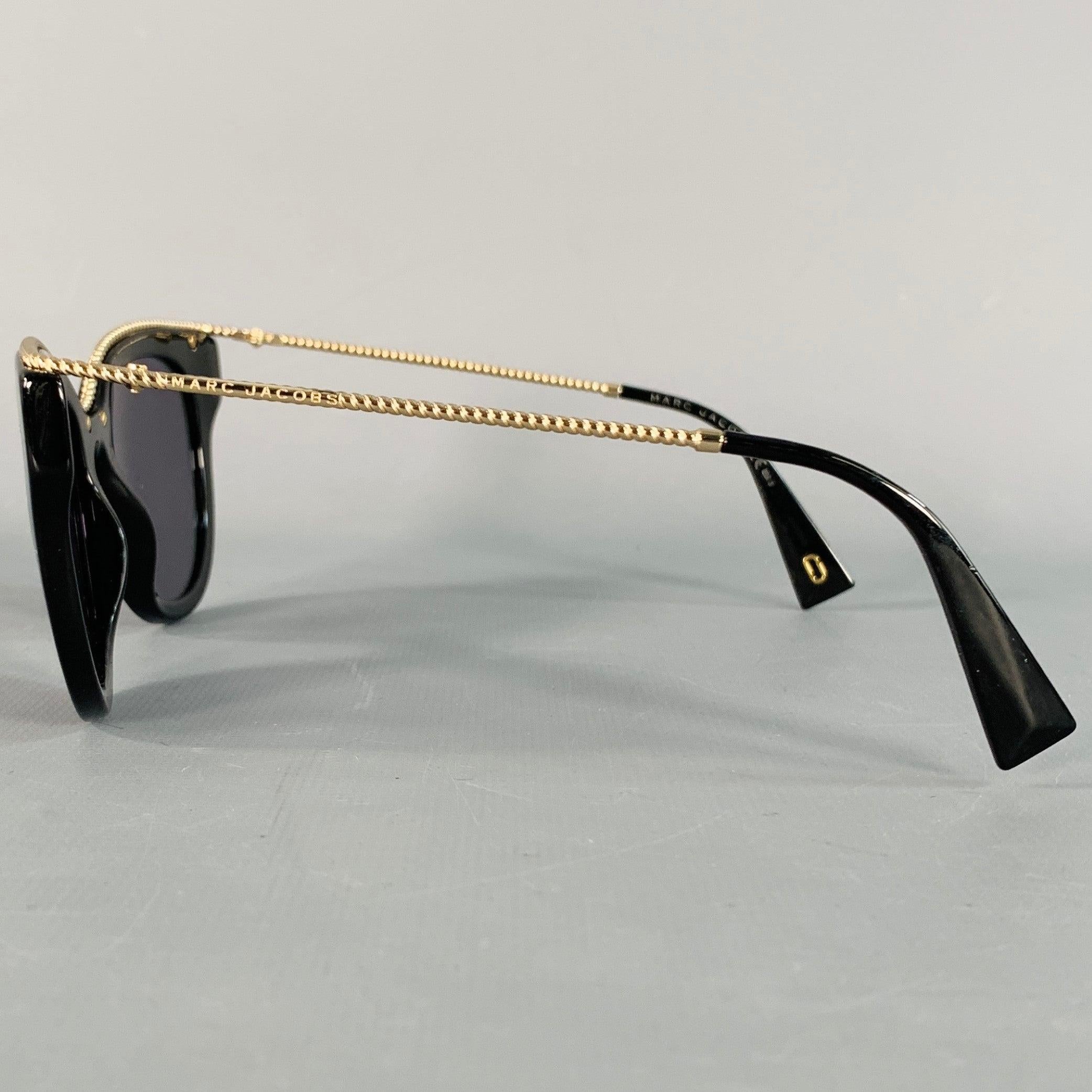 MARC JACOBS Occhiali da sole rotondi oversize in metallo acetato oro nero In condizioni buone in vendita a San Francisco, CA