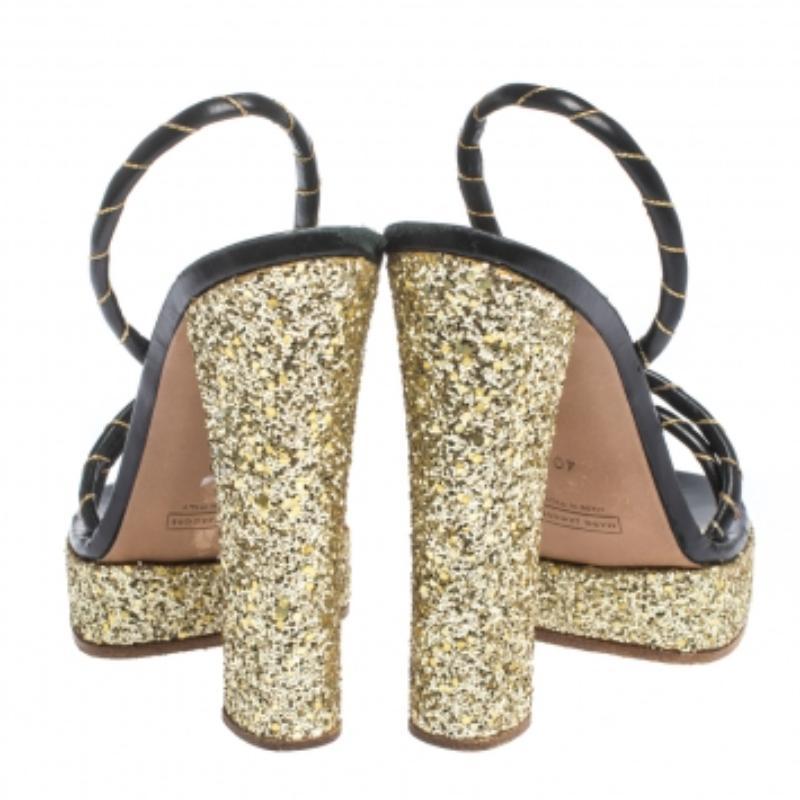 Marc Jacobs Black/Gold Leather Glitter Fabric Slingback Platform Sandals Size 40 (Sandales à semelles compensées en cuir et paillettes) en vente 1