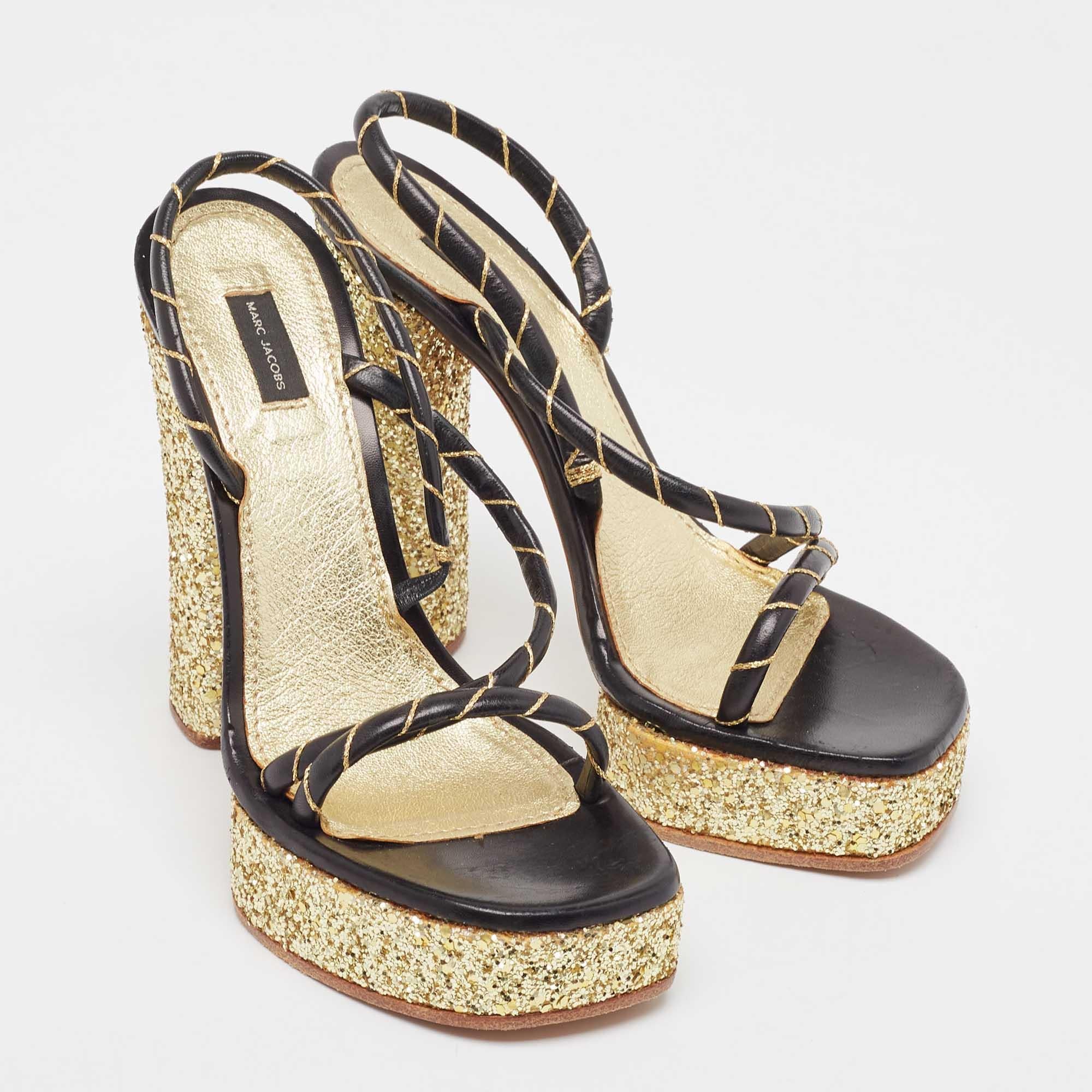 Marc Jacobs Schwarz/Gold Leder Glitter Plateau Slingback Sandalen Größe 36 im Zustand „Gut“ im Angebot in Dubai, Al Qouz 2