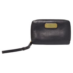 Marc Jacobs Black Leather Medium Zip Wallet 