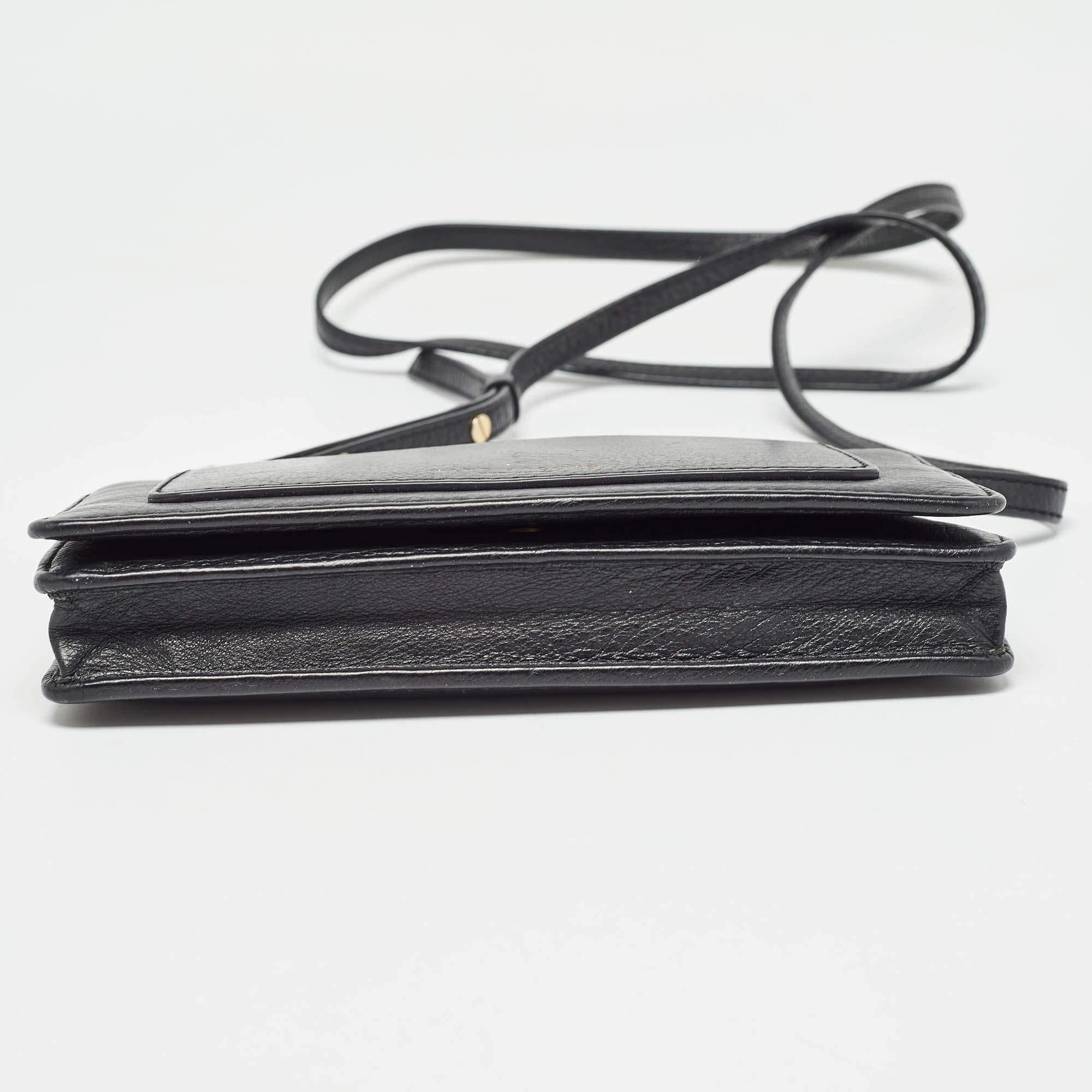 Marc Jacobs Black Leather Recruit Wallet on Strap For Sale 2