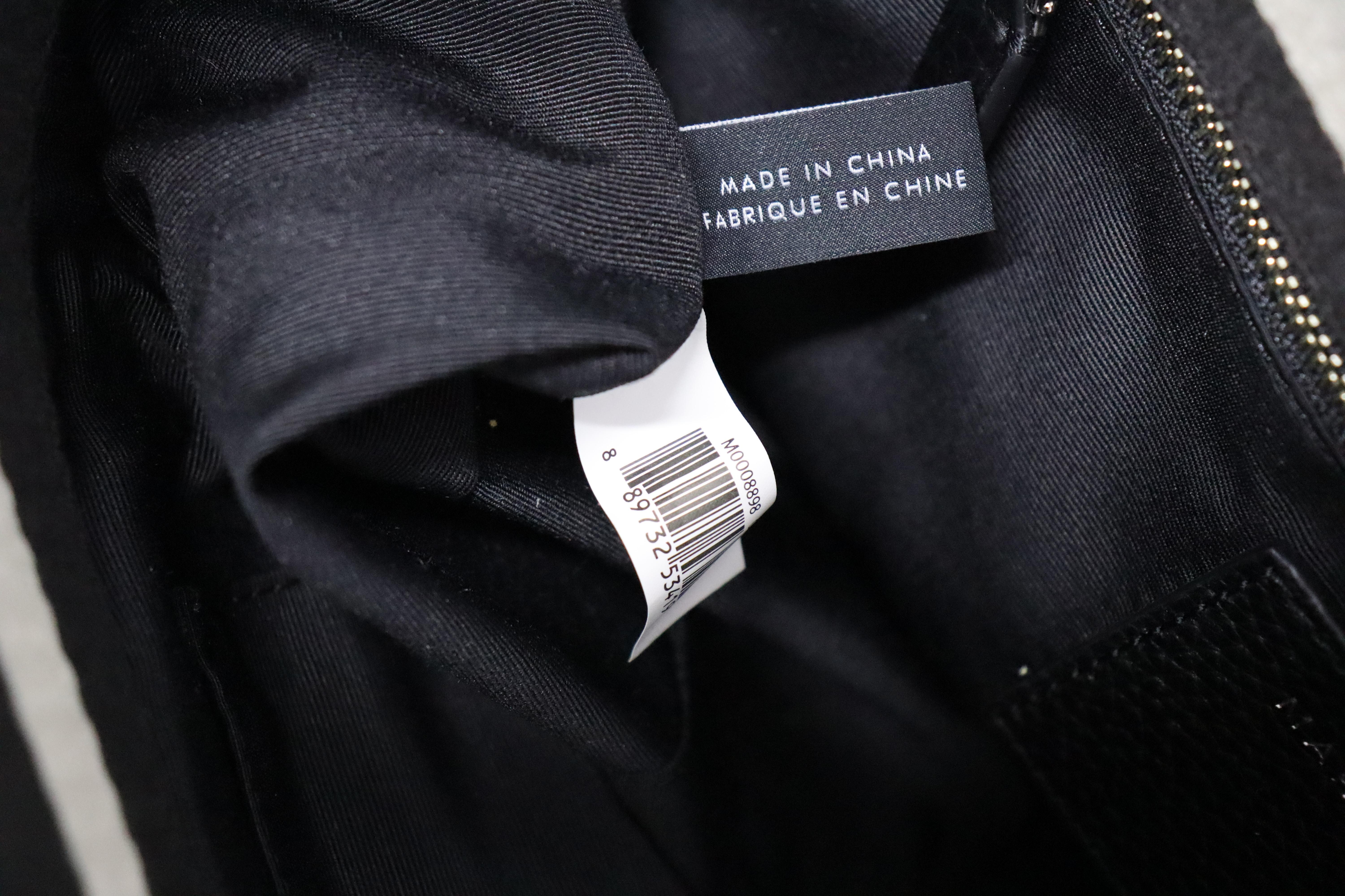 Marc Jacobs Black Leather Shoulder Bag 1