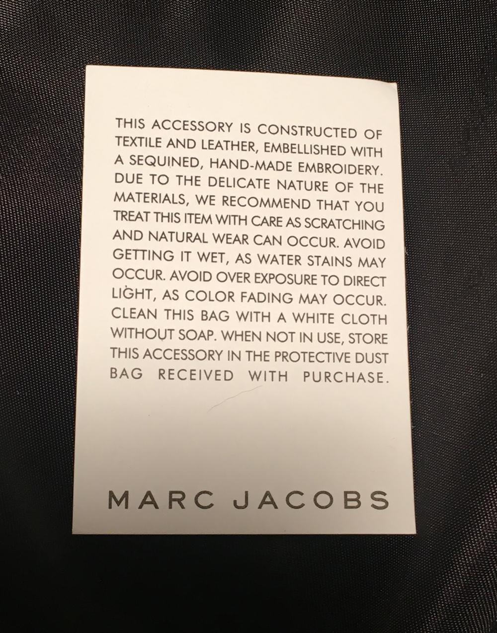 Marc Jacobs Schwarze Nylon-Perlen-Tasche mit tropischem Schmetterlingsvogel im Angebot 1