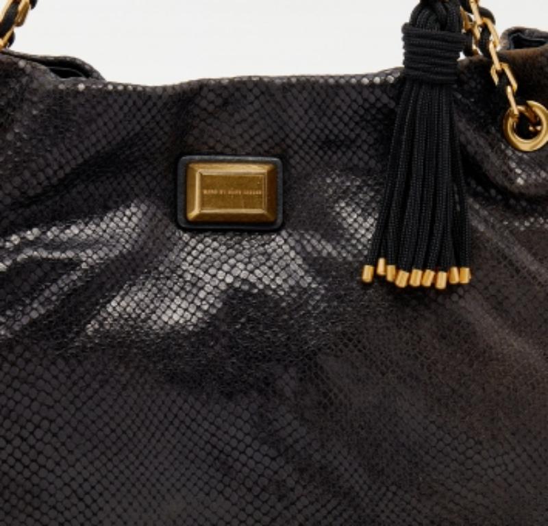 Marc Jacobs by marc by marc jacobs jacobs en cuir gaufré noir en vente 4