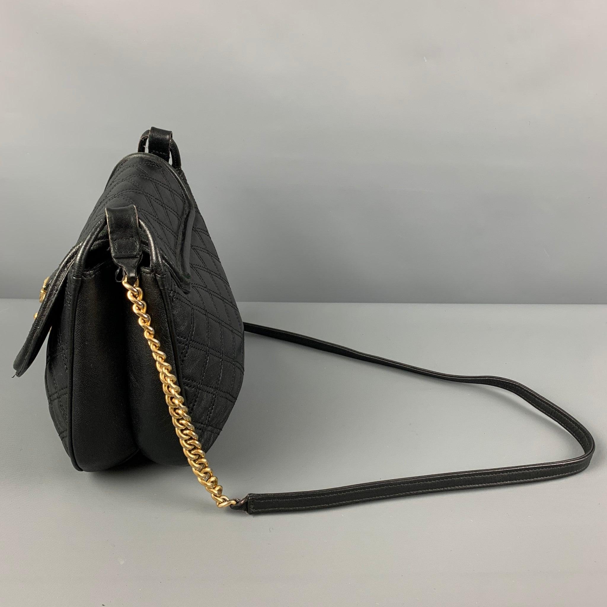 MARC JACOBS Black Quilted Leather Cross Body Handbag en vente 1