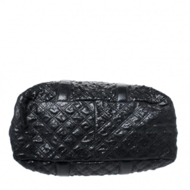 Marc Jacobs Schwarze gesteppte Ledertasche mit Schlangenhautprägung im Angebot 2