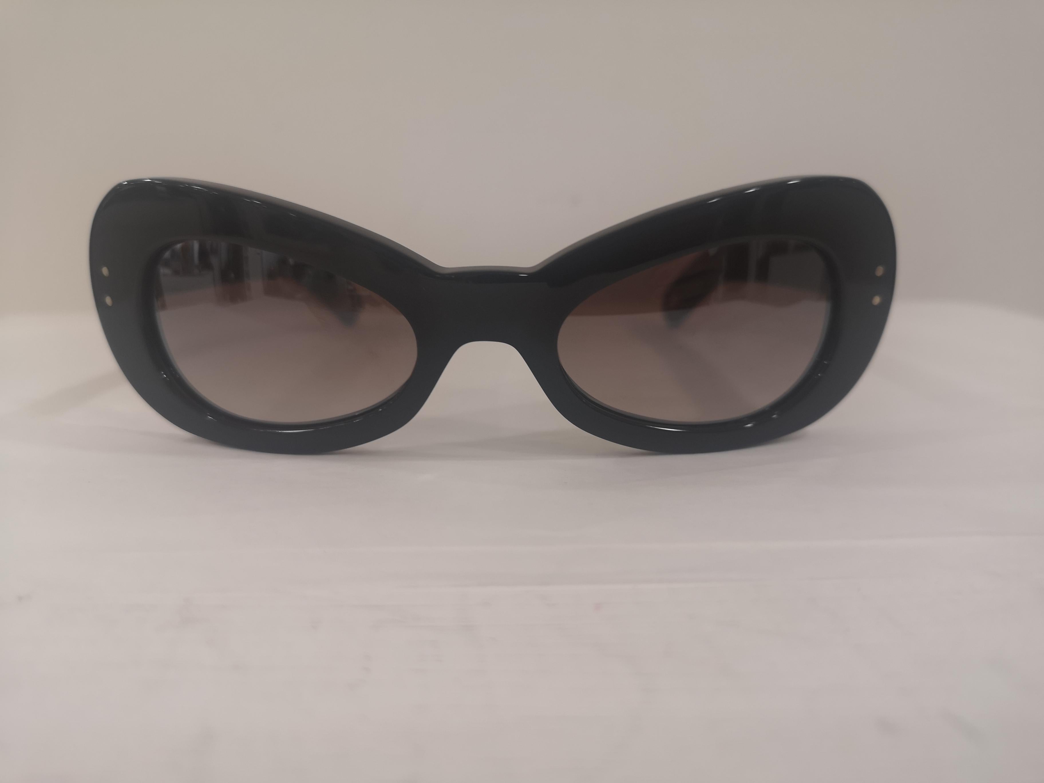 Marc Jacobs Black sunglasses NWOT 2