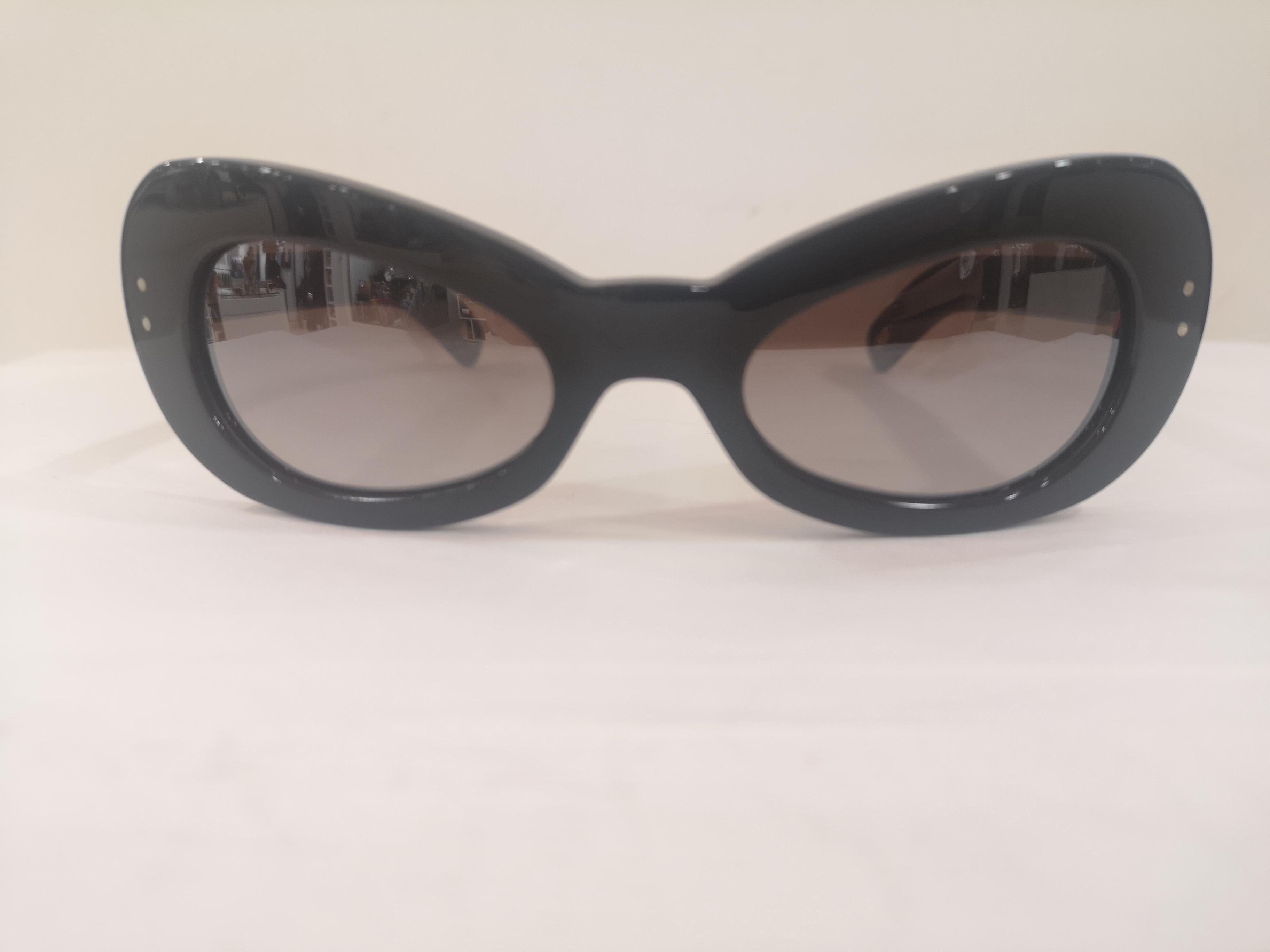 Marc Jacobs Black sunglasses NWOT 6