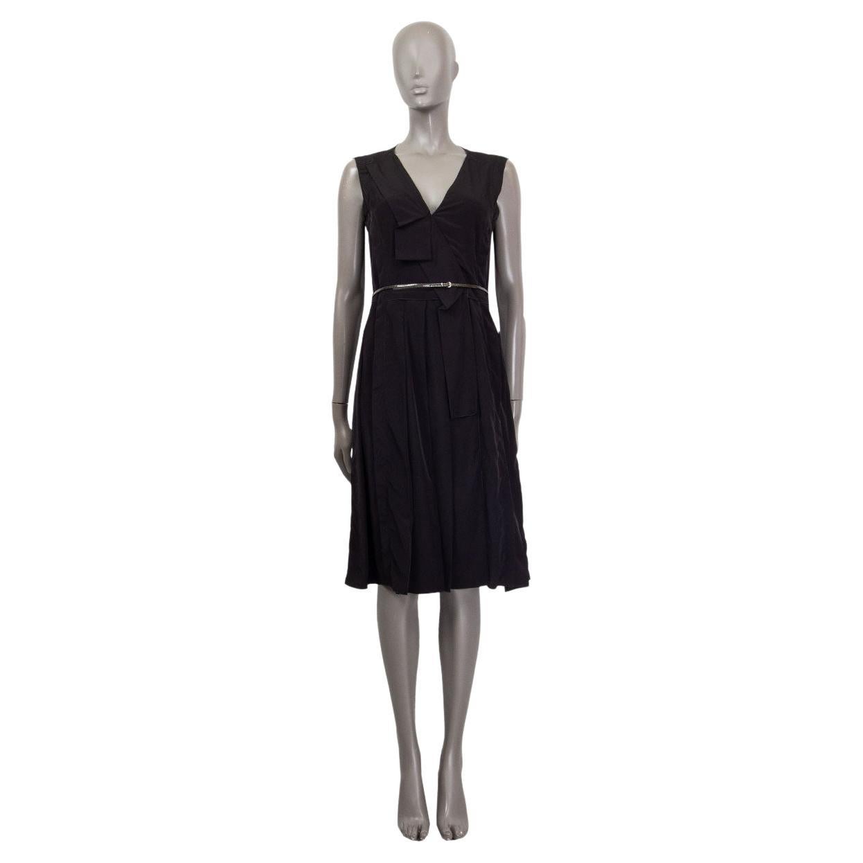 MARC JACOBS black V-NECK SLEEVELESS BELTED Dress 6 S For Sale