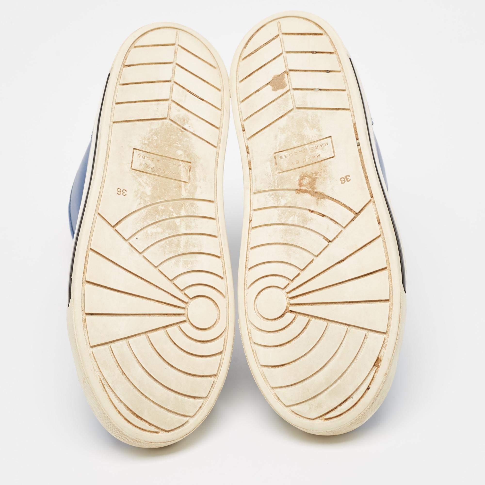 Marc Jacobs - Sneakers alte in pelle blu misura 36 in vendita 1