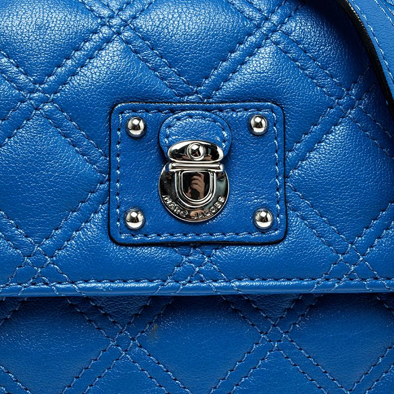 Marc Jacobs Blue Quilted Leather Day To Night Single Crossbody Bag In New Condition In Dubai, Al Qouz 2