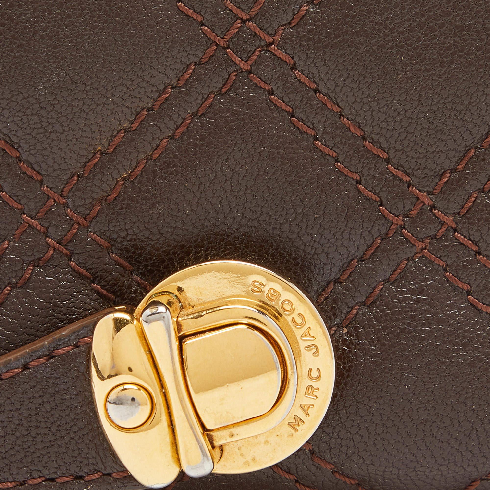 Marc Jacobs Brown Quilted Leather Deluxe Zip Around Wallet For Sale 1