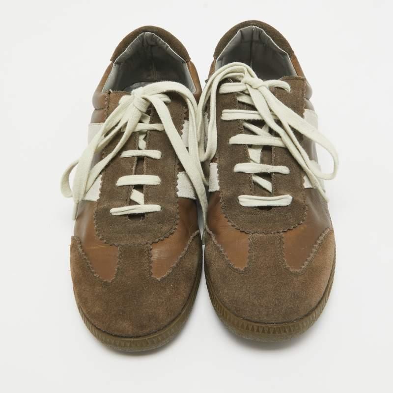 Marc Jacobs Brown Suede Low Top Sneakers Size 42 In Good Condition For Sale In Dubai, Al Qouz 2
